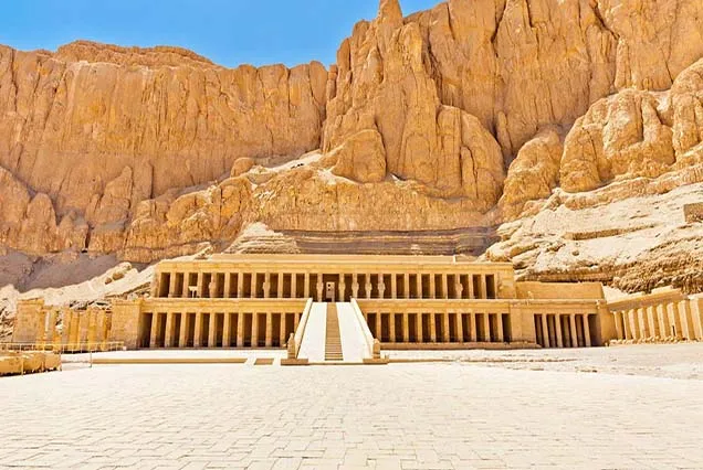 Cairo , Luxor , Aswan ,Nile cruise & Abu Simbel By Trains